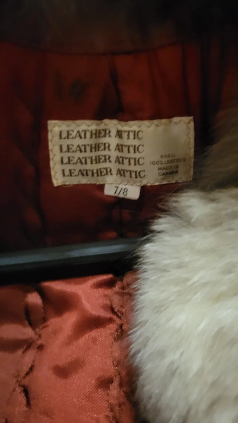 Leather Attic Red Leather Coat Size 7/8 image indicator(2)