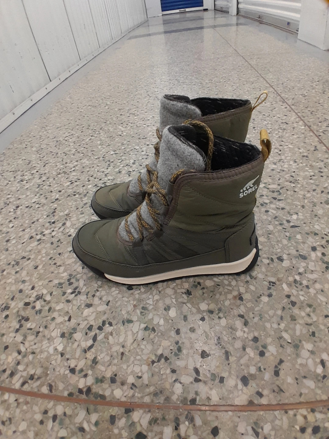 Sorel Explorer Joan Women's Winter Boots  Women's 7 - photo 5