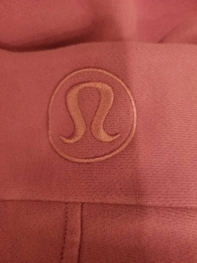 Lululemon Scuba Hoodie M/L Purple image indicator(5)