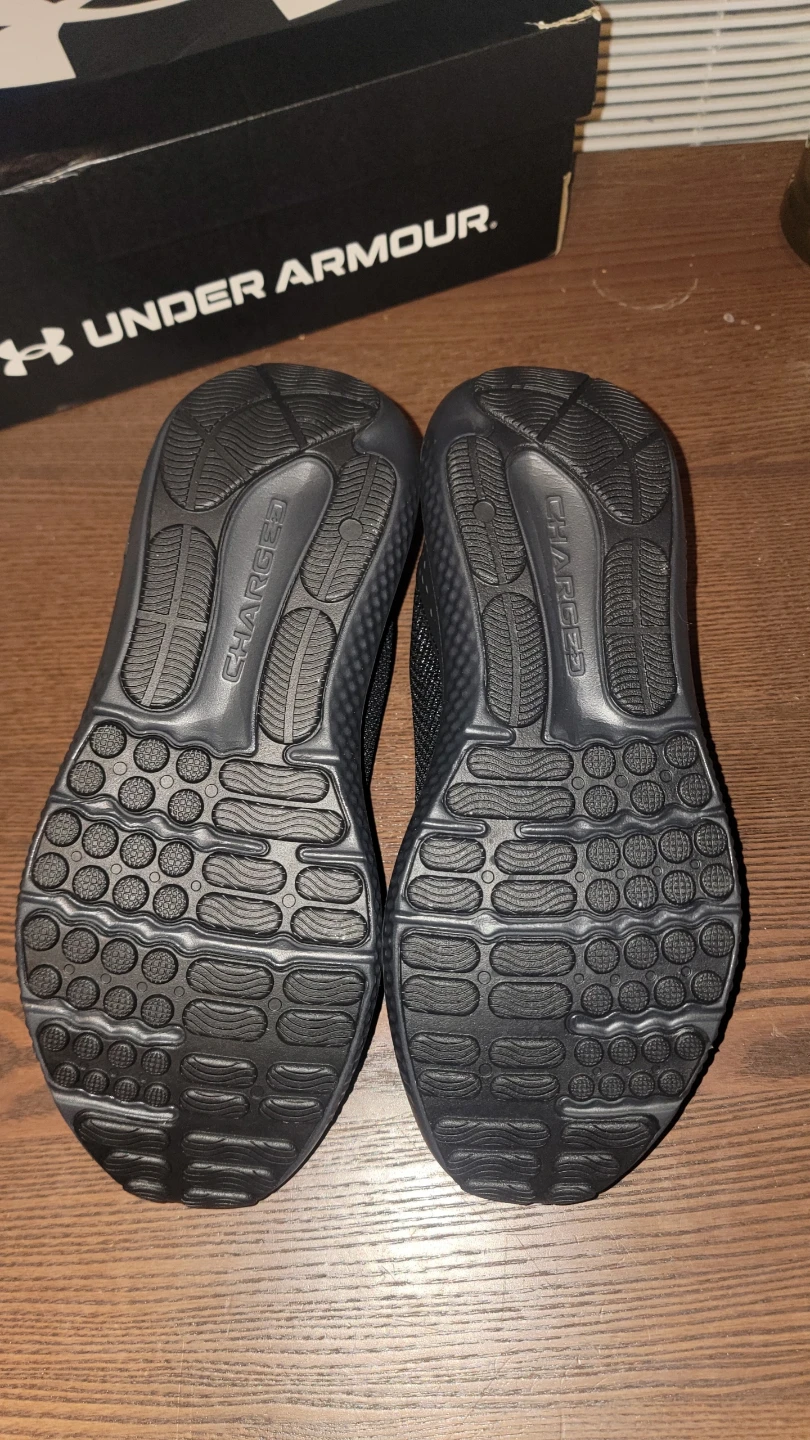 Under Armour Charged Rogue 4 - Size 10 - photo 4