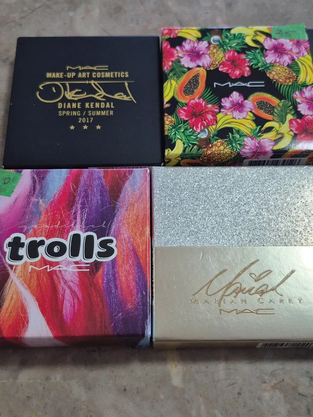 MAC Mascara, Estee Lauder Compact, Clinique Powder image indicator(3)