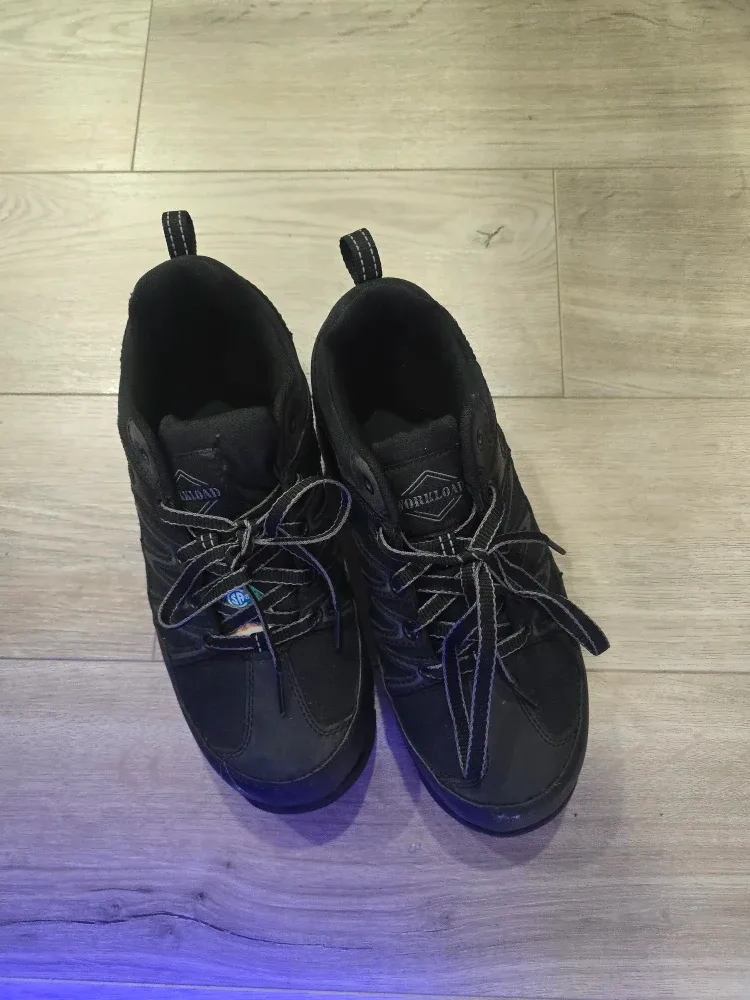 Workload Norseman Size 8 Black Shoes