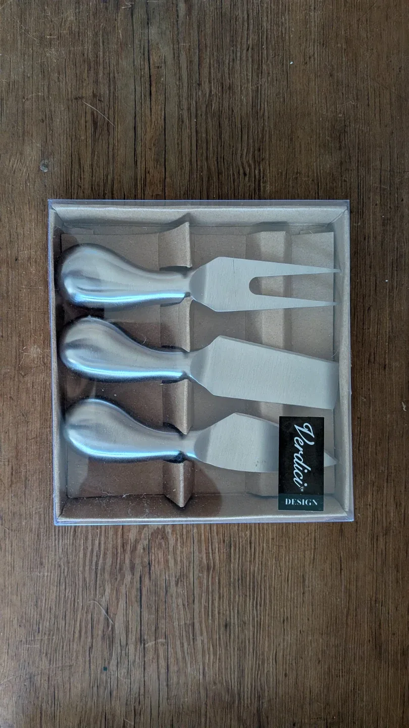 Verdici Cheese Knife Set - New in Box