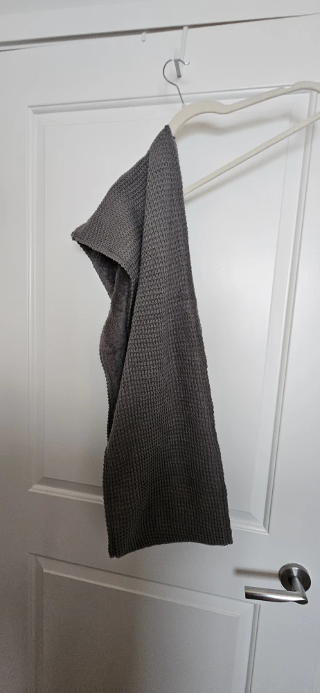 Grey Neck Warmer / Knit Scarf with Fur Lining, virtually new - photo 3