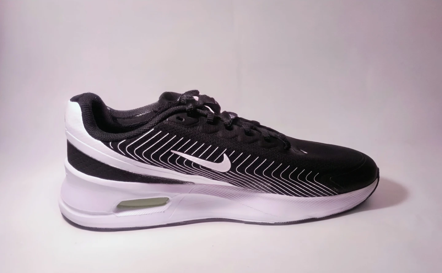 Nike Men's Air Max Nuaxis casual sneakers - photo 3