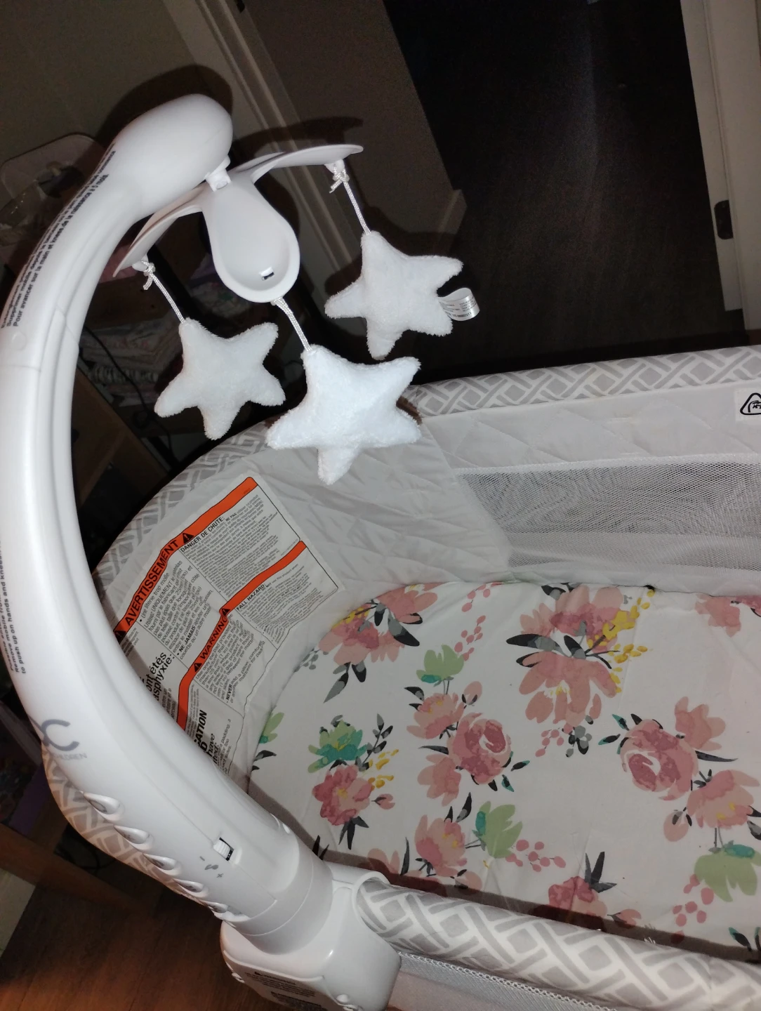 Delta Children Sweet Beginnings Bassinet - photo 5