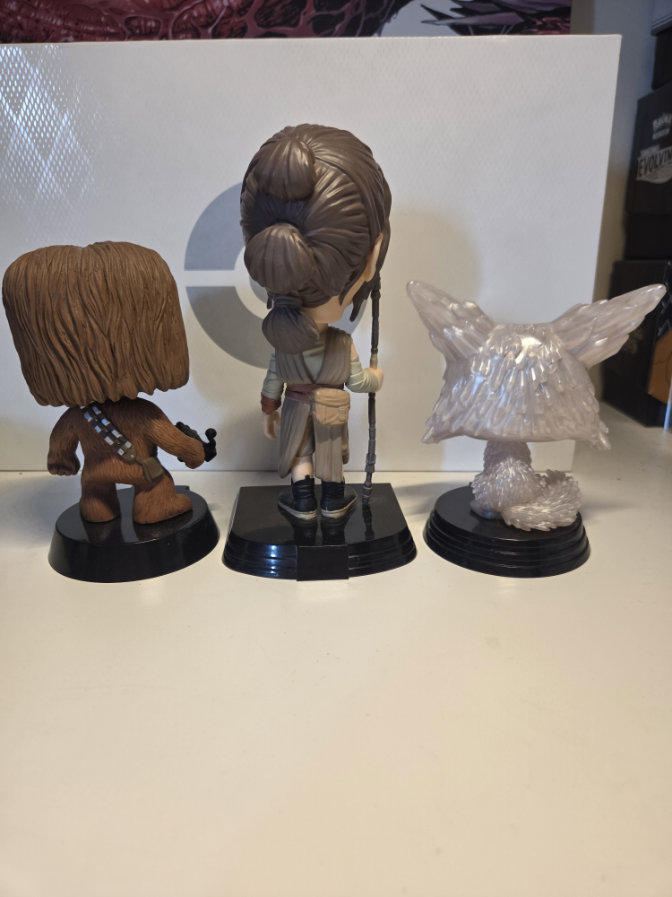 Star Wars Funko Pop! Figures - Chewbacca, Rey, Vulptex - photo 3