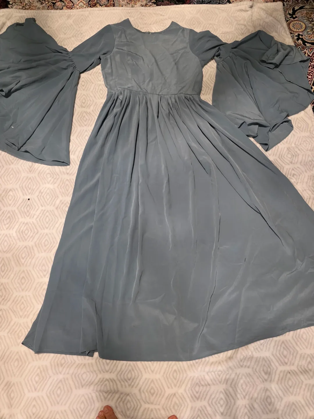 Blue Dress, Size M image indicator(2)