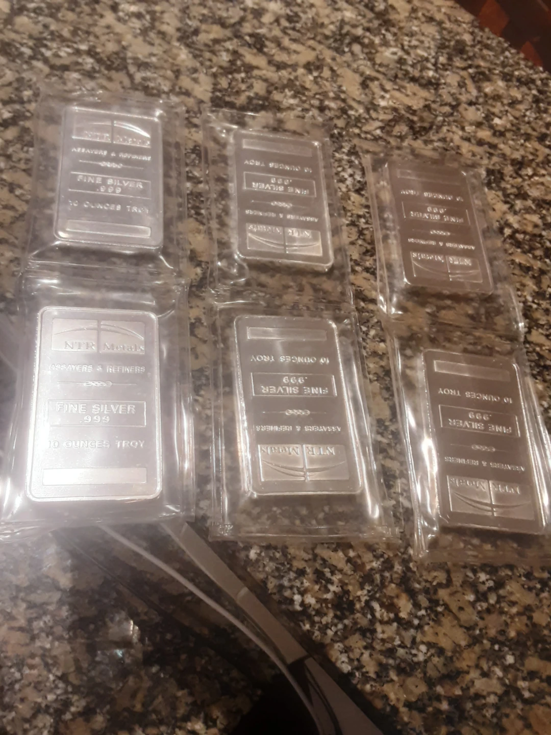 Selling  collection of  silver.999 coins and bars - photo 2