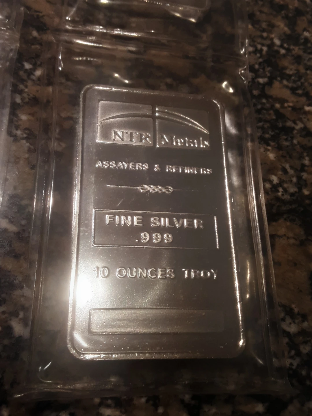 Selling  collection of  silver.999 coins and bars - photo 3
