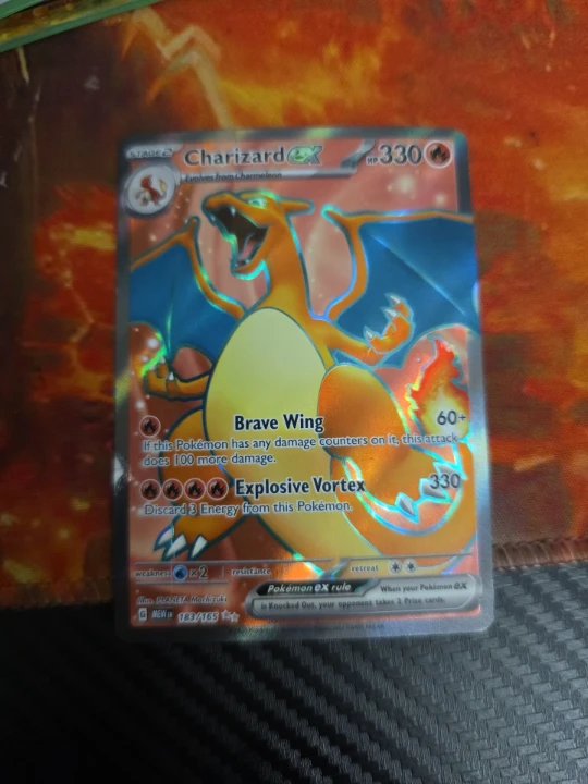 Charizard ex hp330 - photo 3