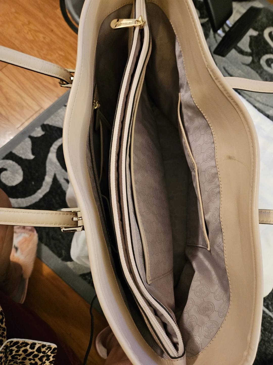 Michael Kors Tote Bag - Animal Print - photo 3