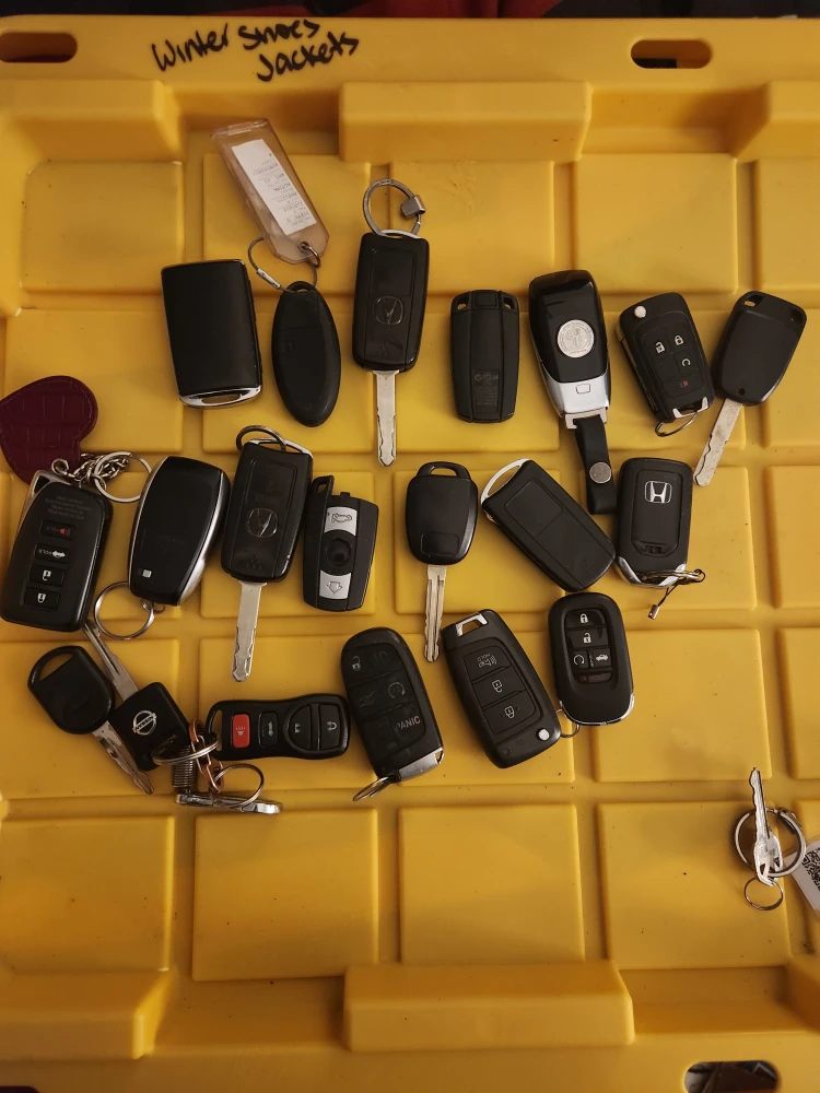 Car Key Fobs- Subaru, Mercedes, Lexus, Honda, Chevy - photo 5