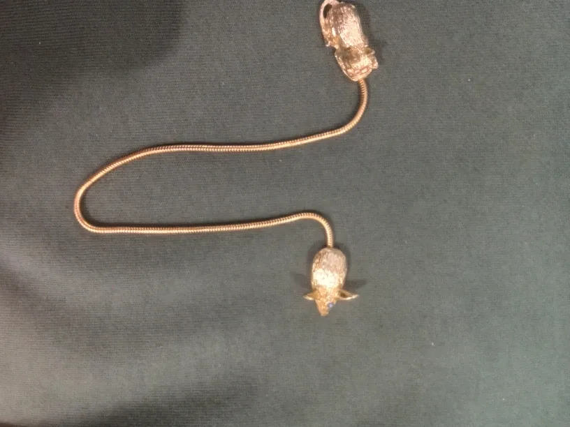 Vintage Cat and Mouse Gold Chain image indicator(3)