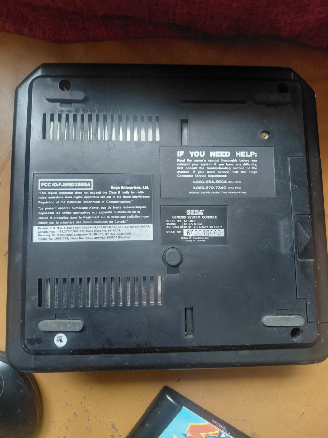 Sega Genesis Console with Sonic the Hedgehog Game - photo 5
