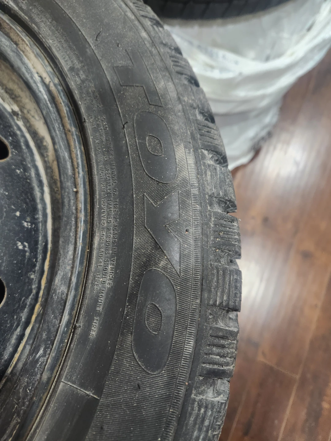 Toyo 205/55R16 91T Winter Tires - photo 2