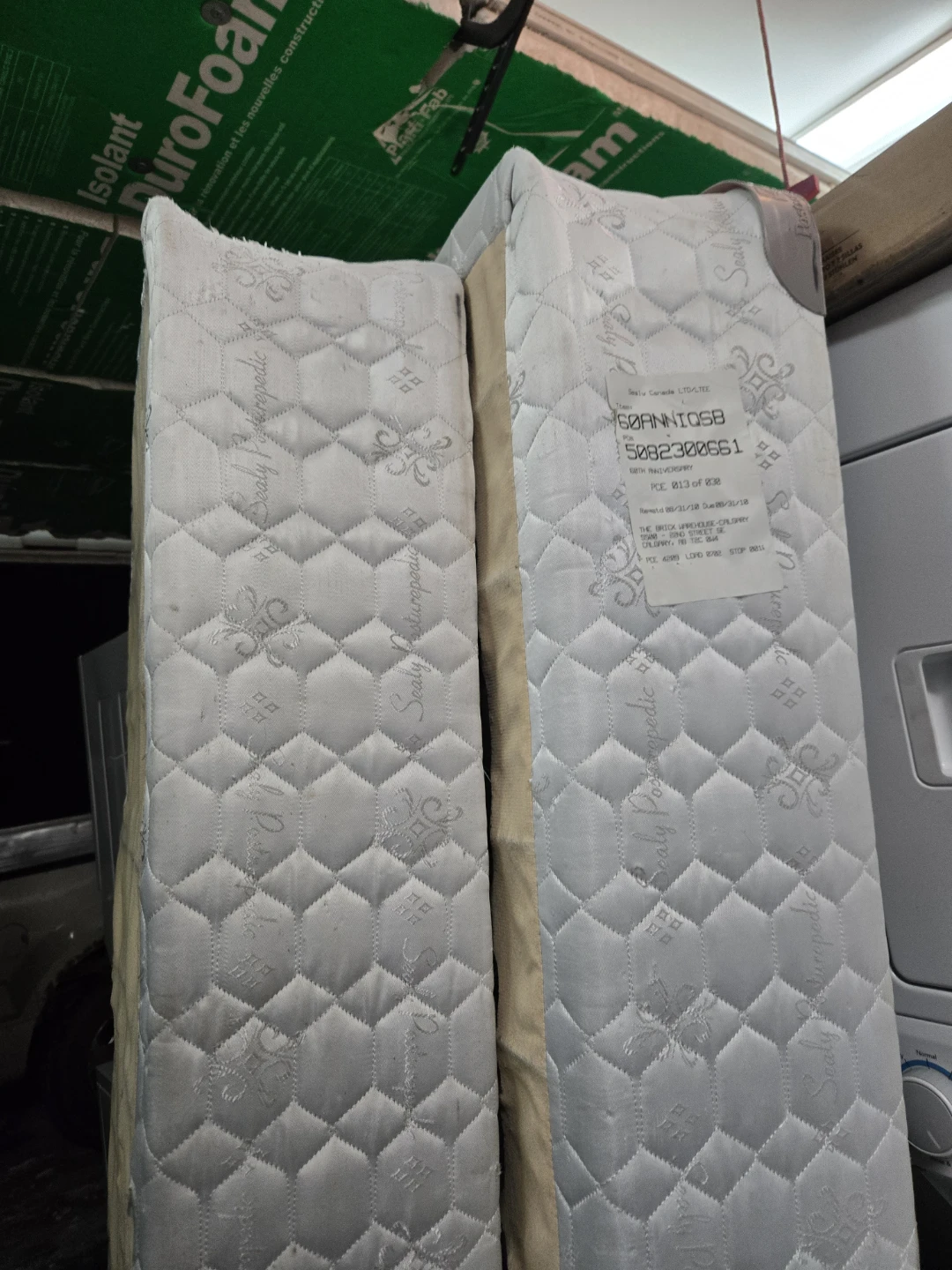 FREE DELIVERY!! Queen Split Box spring $150 - photo 3