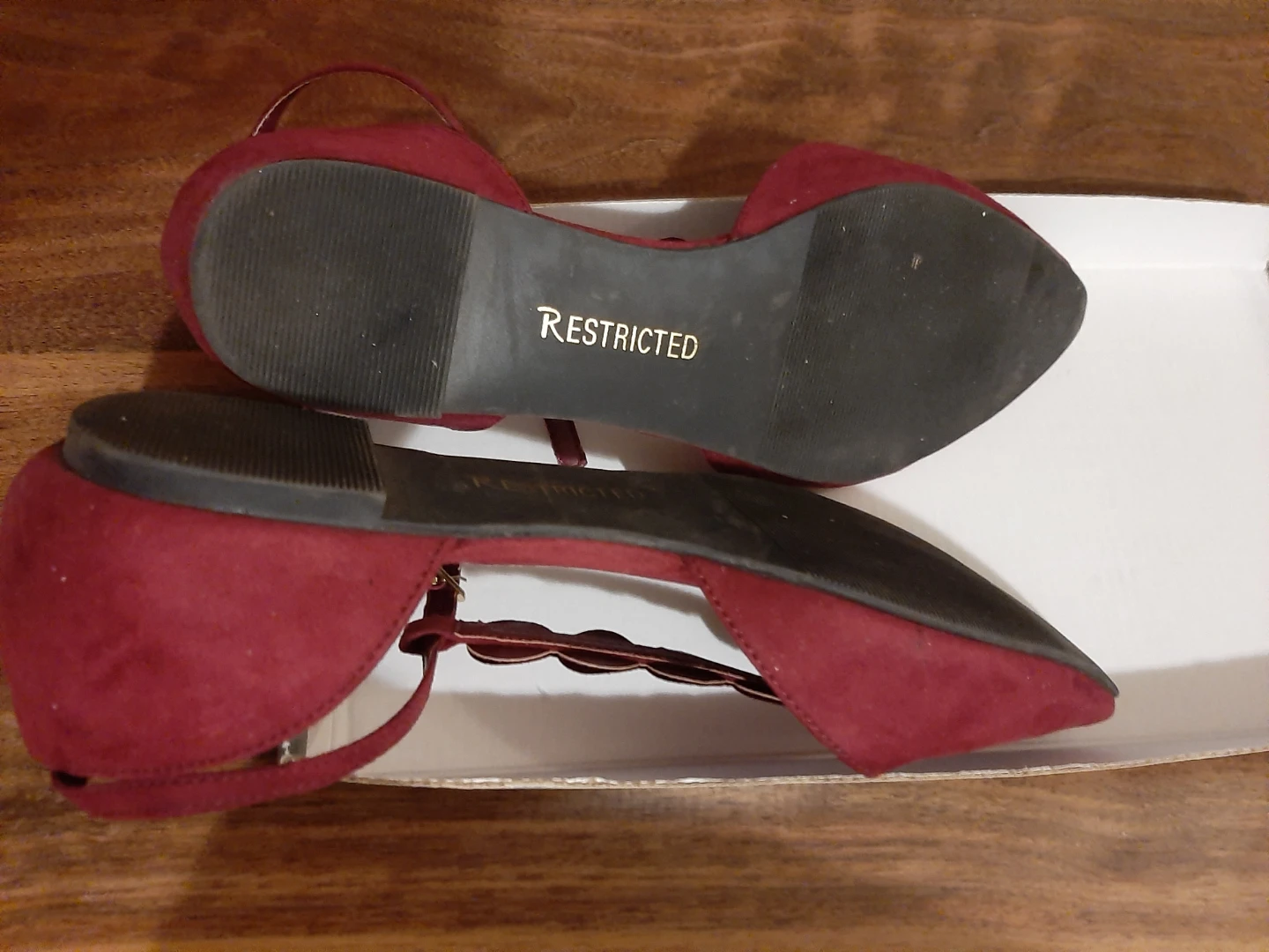 Restricted Red Flats, Size 7 - photo 2