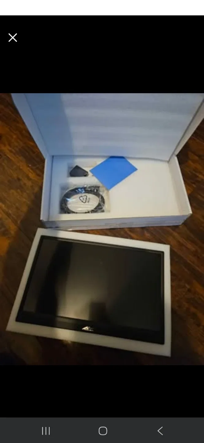 Multiple Portable Monitors Available (Ranging from $60+) image indicator(9)