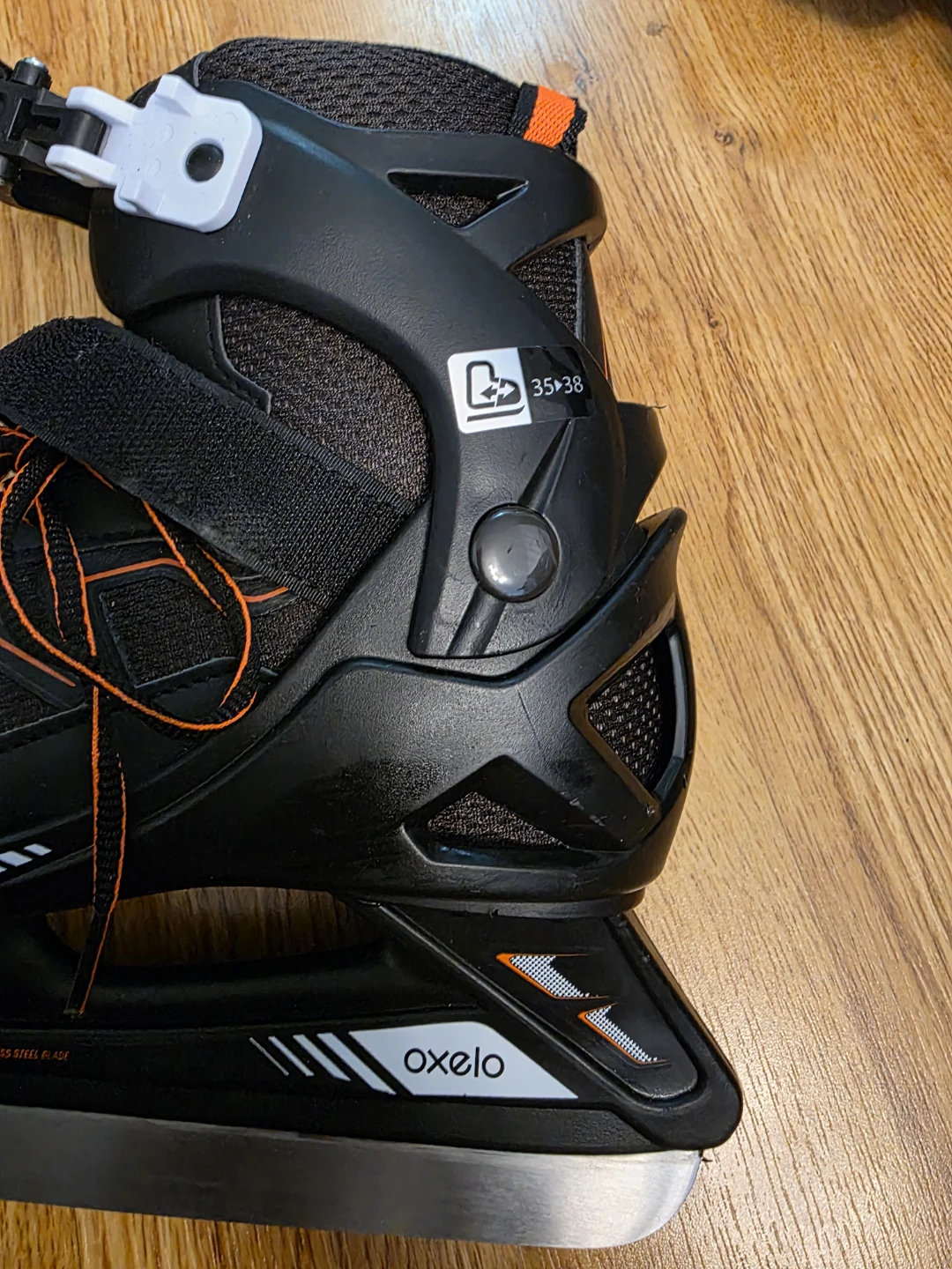 Oxelo Adjustable Kids Ice Skates (Size 35-38) - photo 5