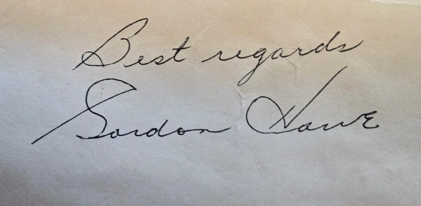 Vintage 1960's Original Signed Gordie Howe Poster image indicator(5)