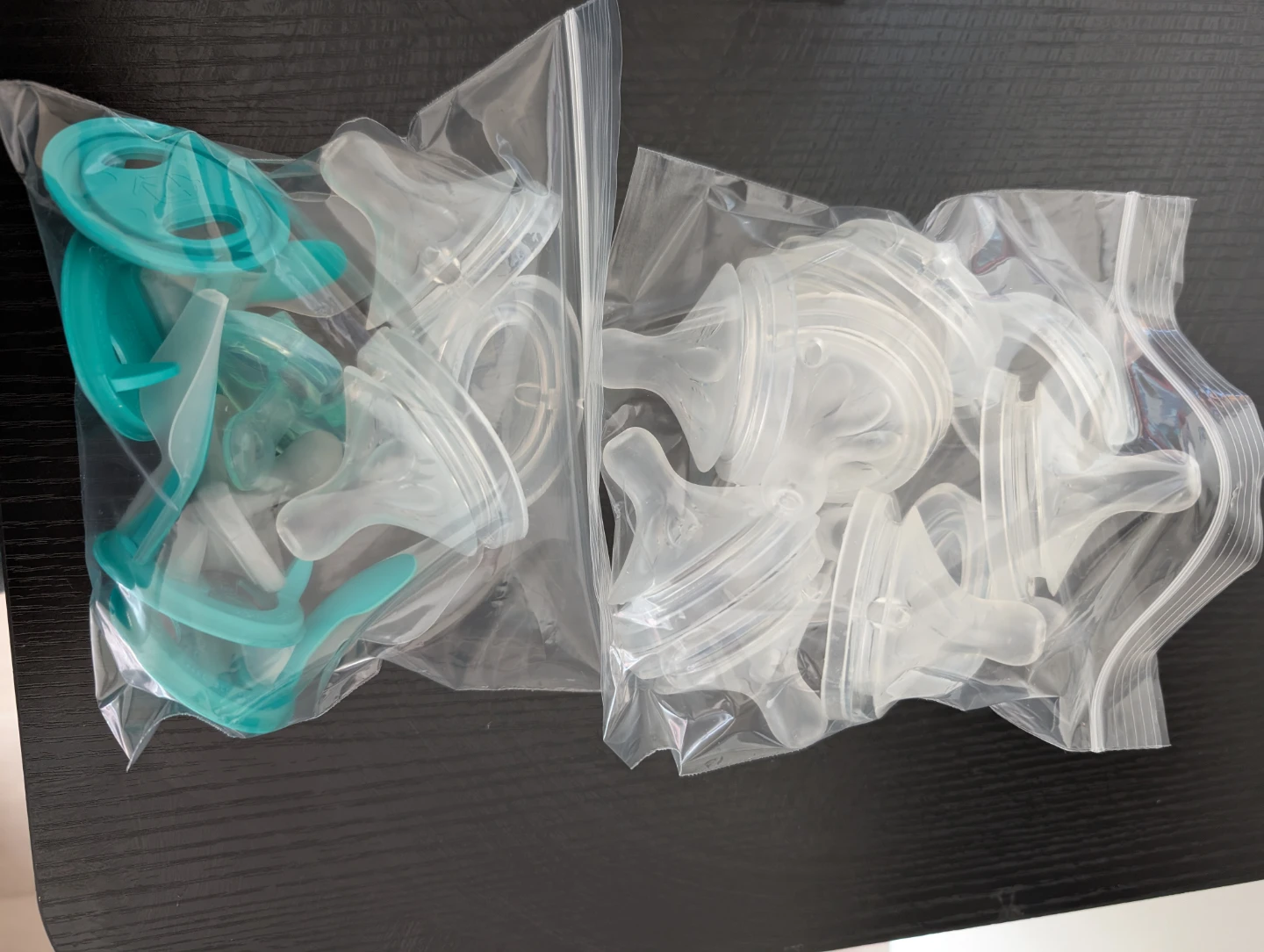 Philips avent nipples and anti colic inserts - photo 2