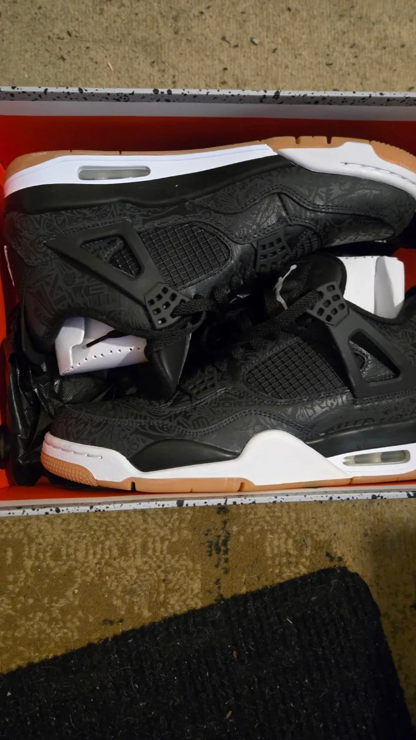 Air Jordan 4 Retro Size 11