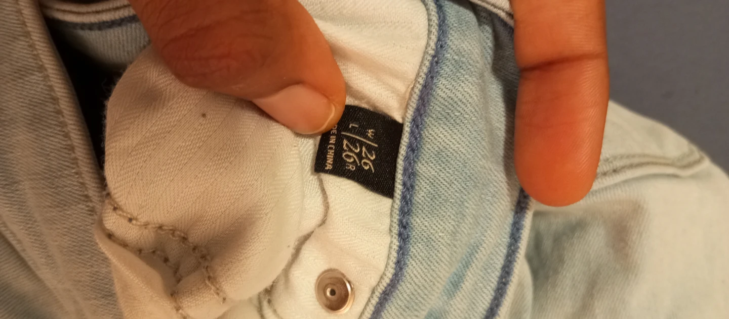 Guess Jeans, Size 26 - photo 5