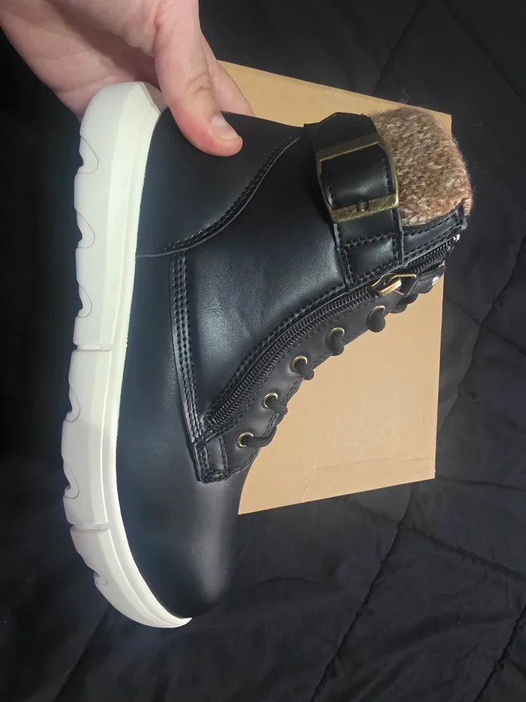 Burdani Black Leather Ankle Boots size 8 image indicator(5)