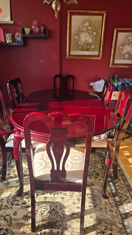 Dining Room Set - Table, Chairs & Hutch image indicator(3)