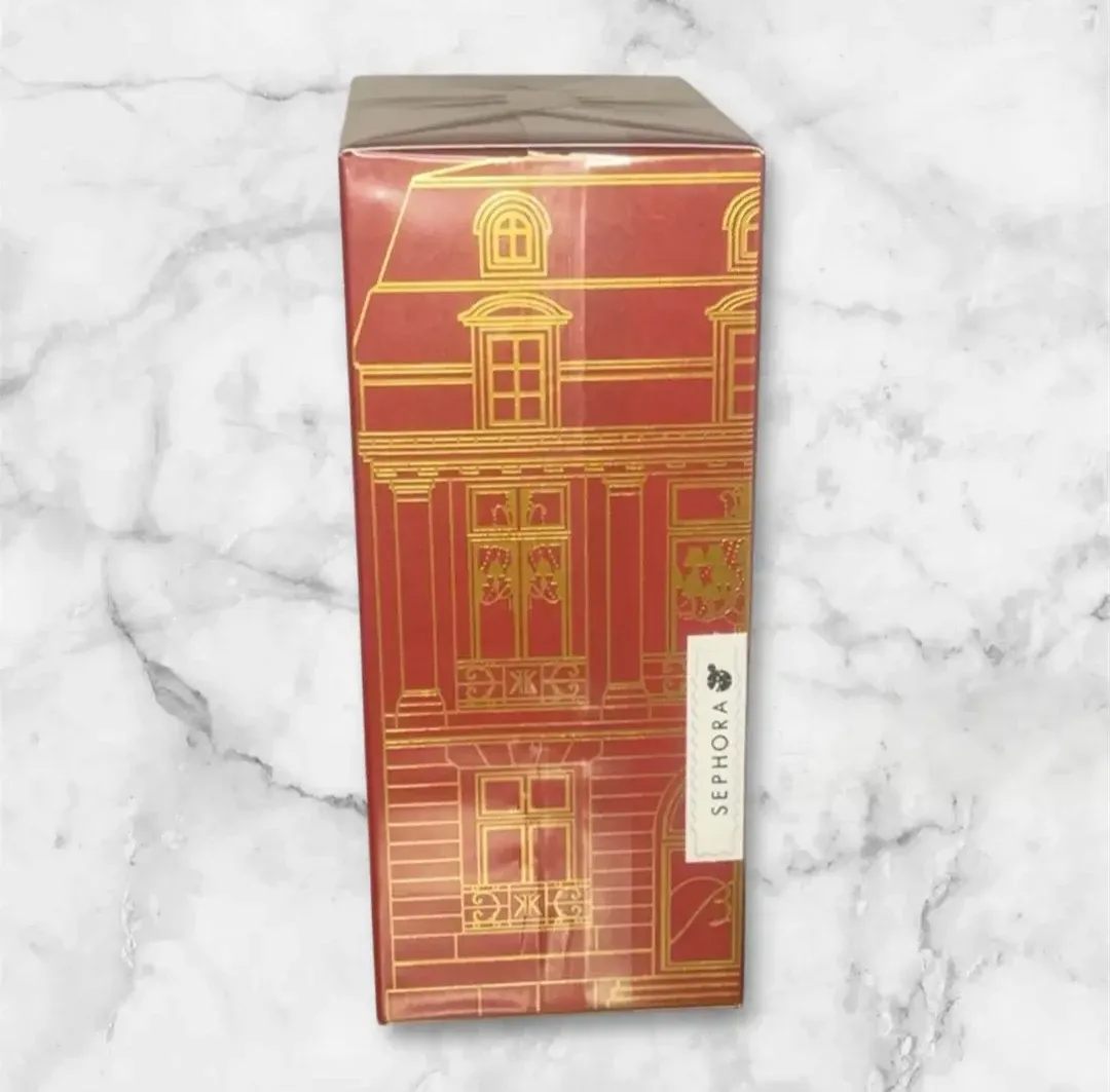 Baccarat Rouge 540 image indicator(3)