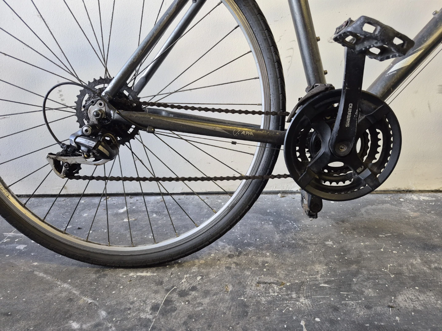Trek Alpha Road Bike - photo 2