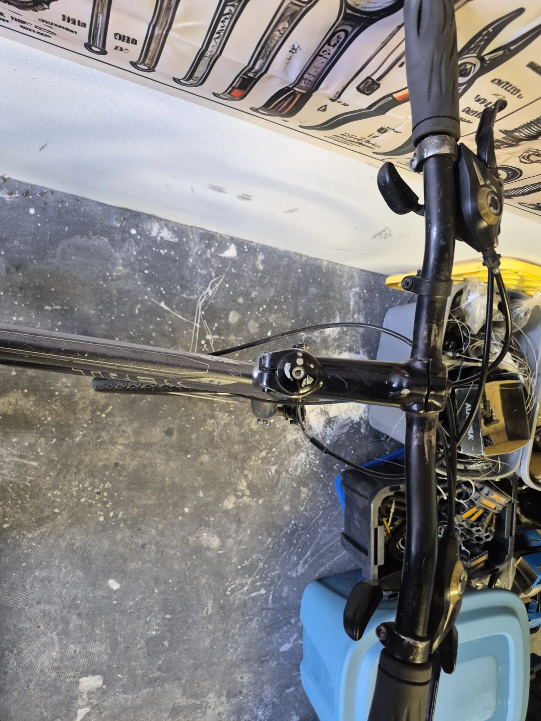 Trek Alpha Road Bike - photo 3