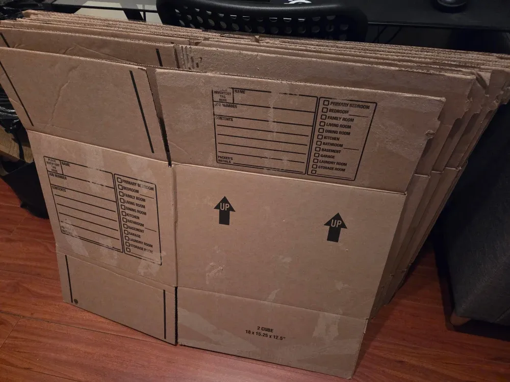 11 Big Size Moving Boxes - 2 & 4 Cube image indicator(2)