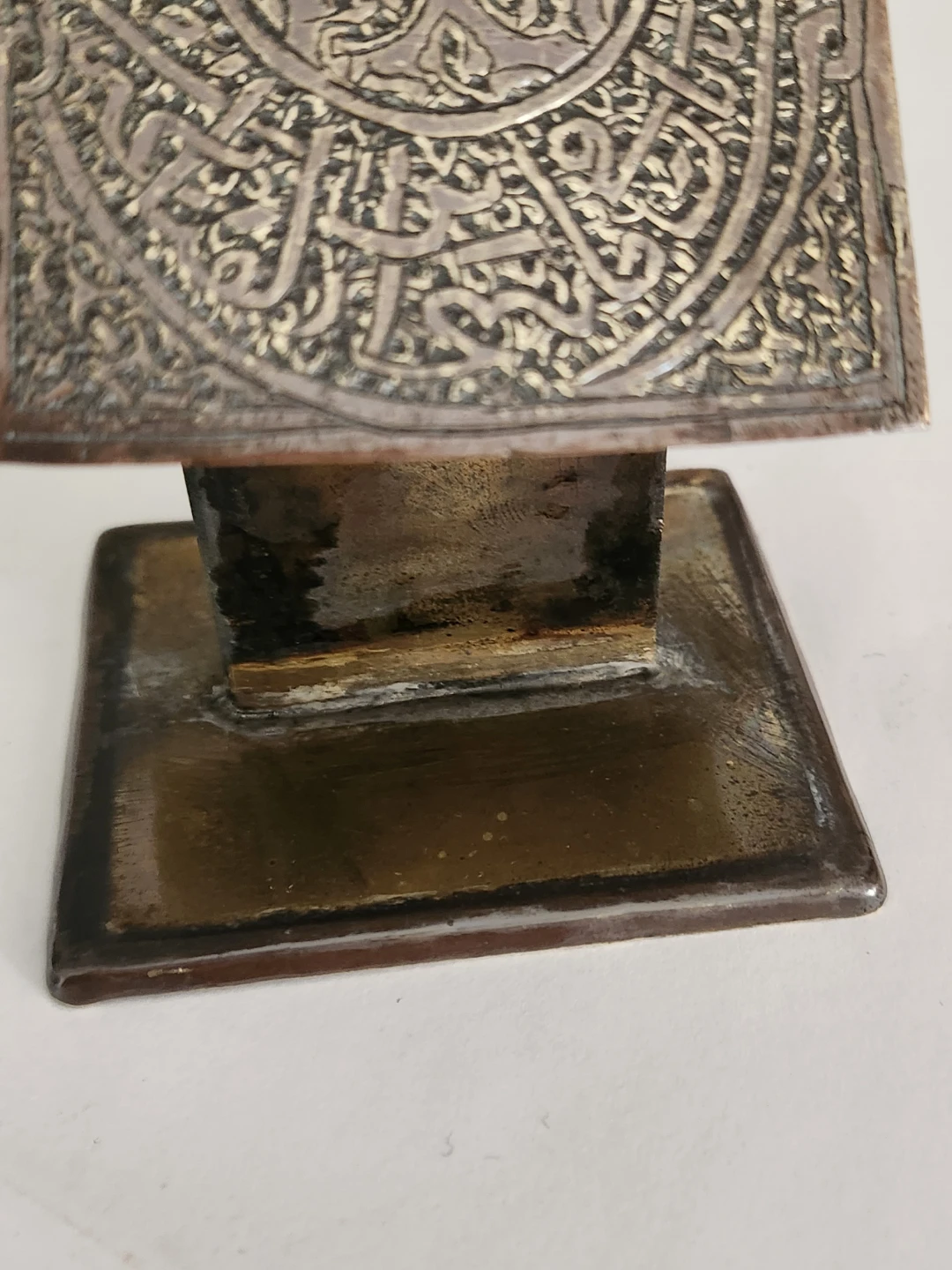 ANTIQUE PERSIAN CIGARETTE DISPENSER - photo 4