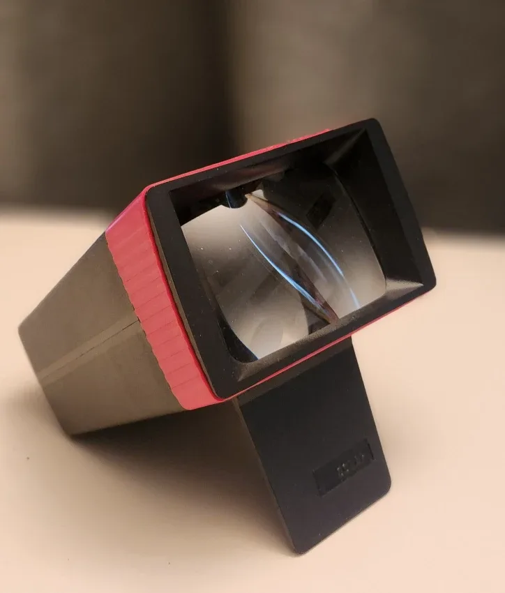 Photax Slide Viewer - Pink & Black