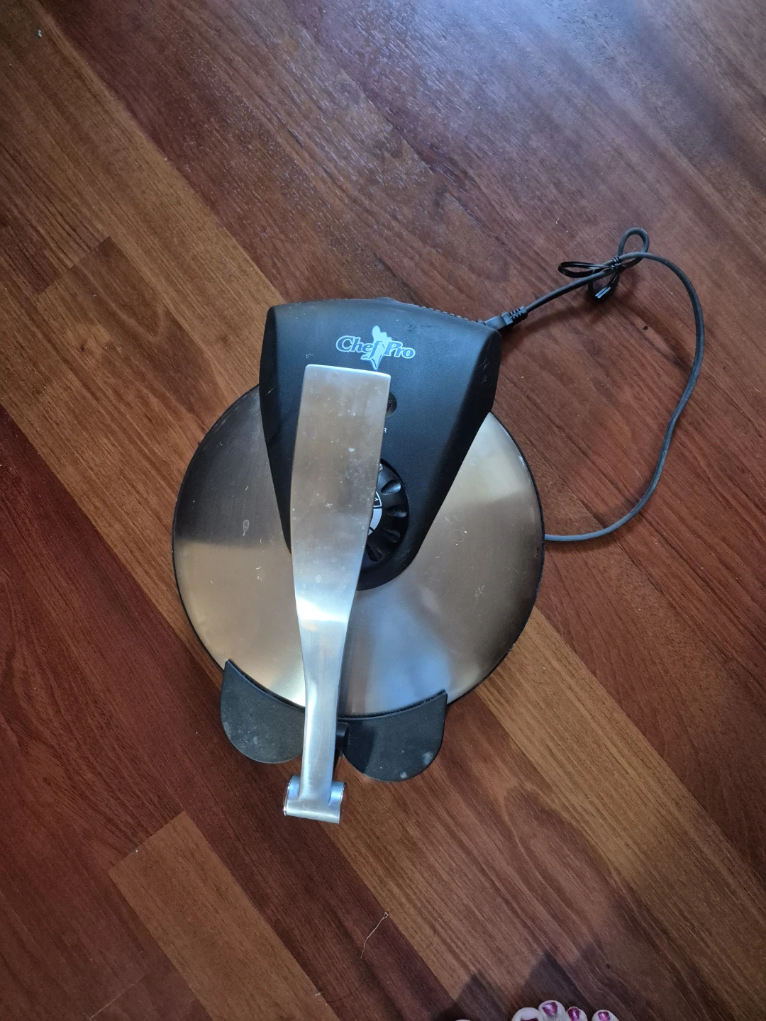 Chef Flo Tortilla Maker- brand new - photo 2