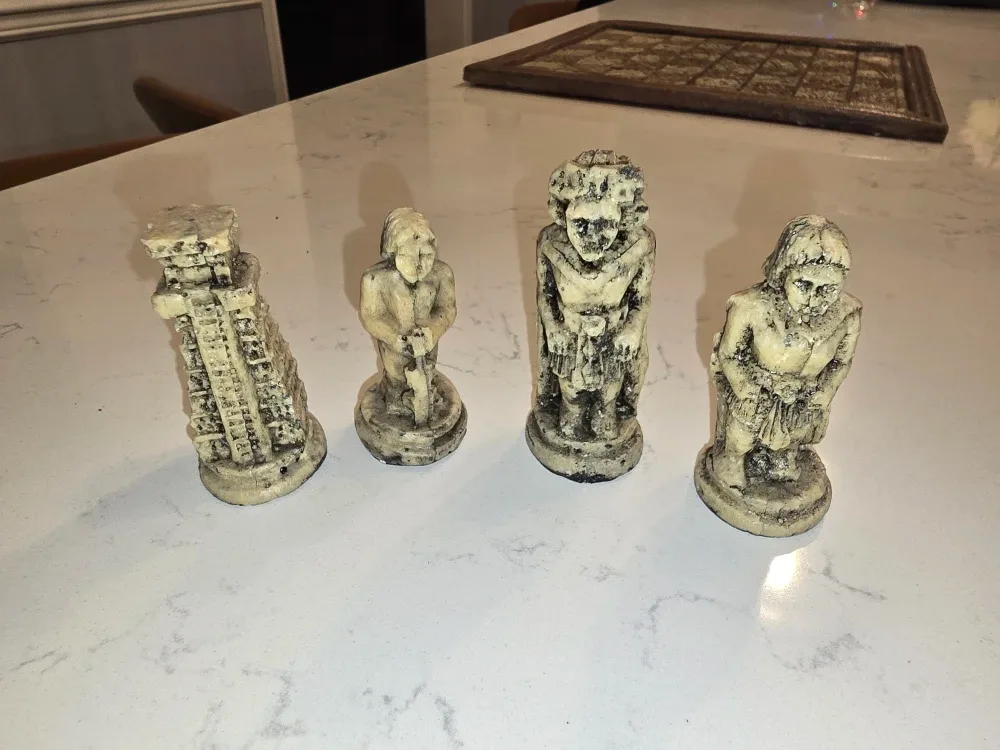 Mayan Aztec Chess Set hand carved. image indicator(4)
