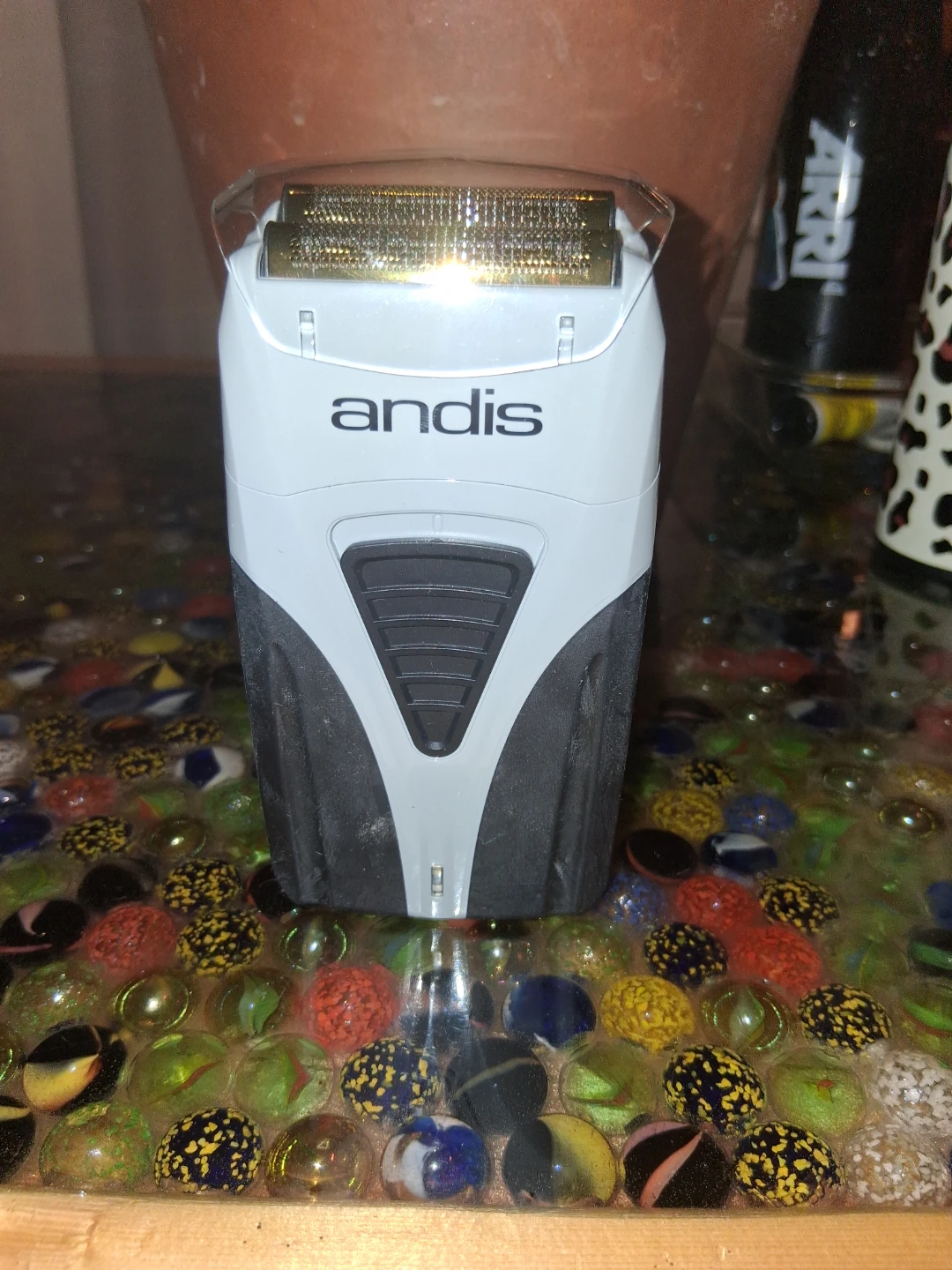 Andis ProFoil Lithium Plus Titanium Foil Shaver - photo 2