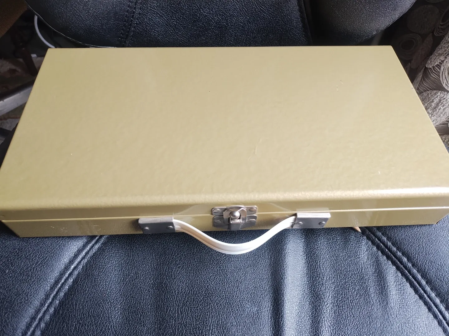 Vintage Metal Art Case