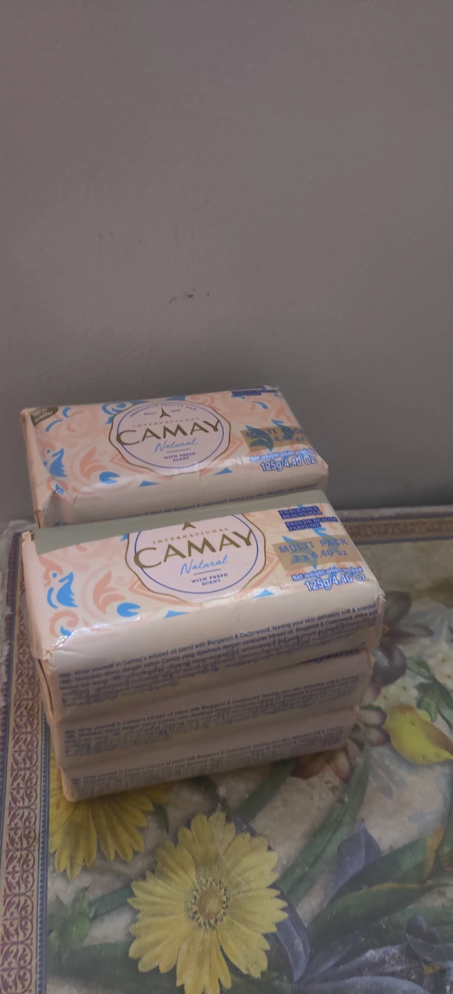 Camay soaps.2 packs x 6 soaps total