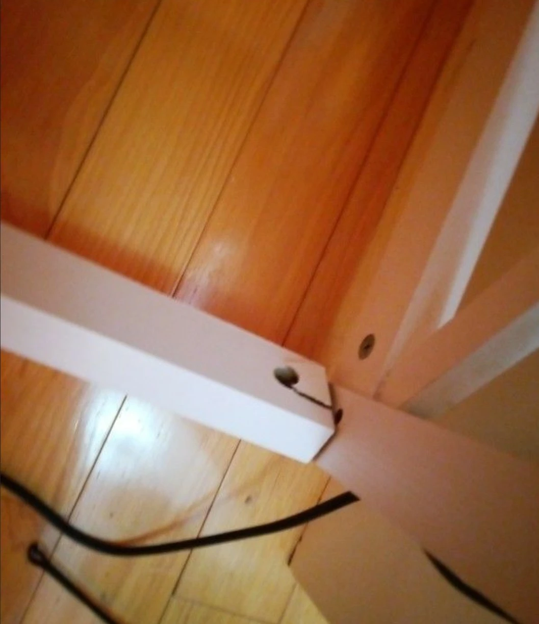 White Wooden Desk - photo 2
