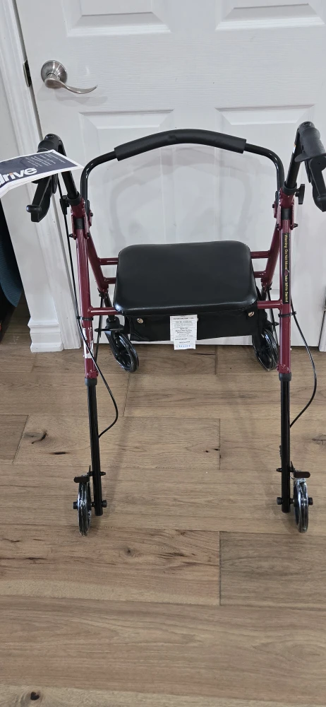 Drive RTL10261RD Adjustable Height Rollator - photo 4