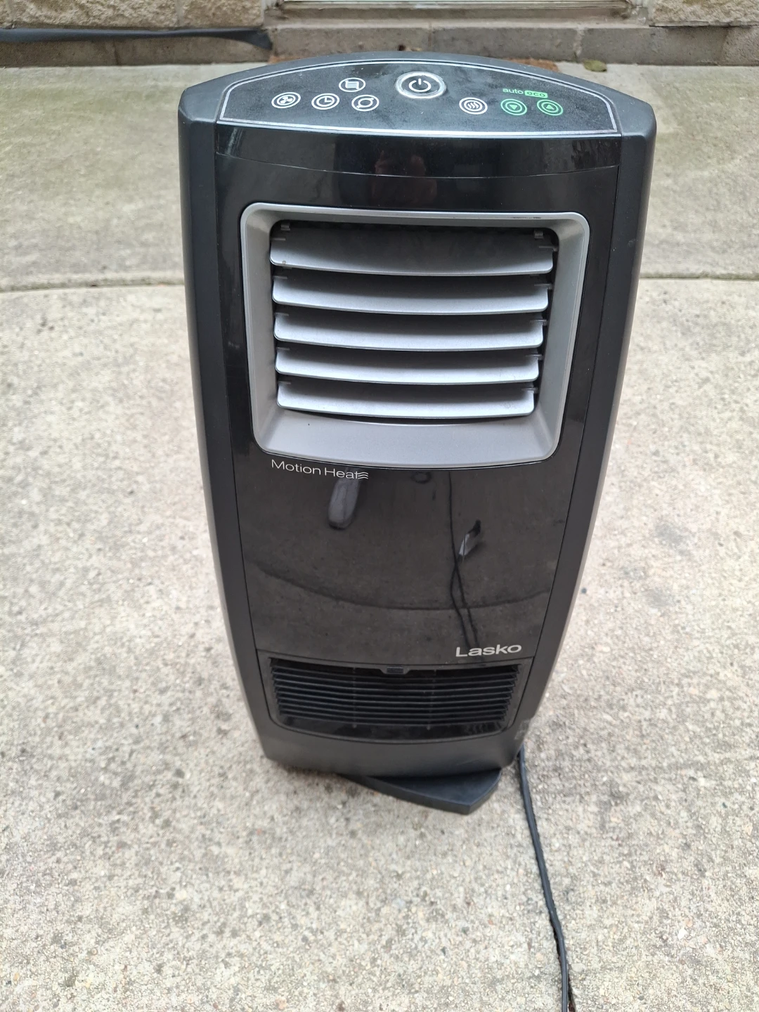 Lasko CC23161 Motion Heat Whole Room Ceramic Heater - Black