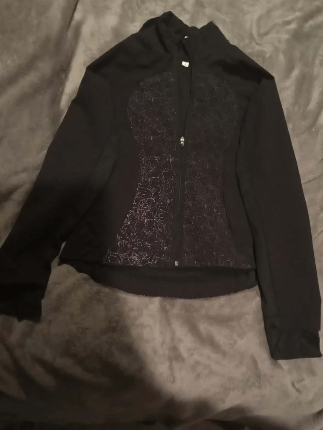 Lululemon Athletica Black Jacket - Size 4 image indicator(3)