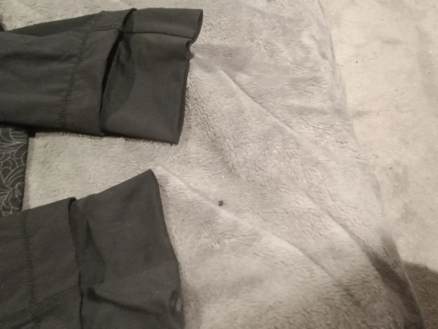 Lululemon Athletica Black Jacket - Size 4 image indicator(6)