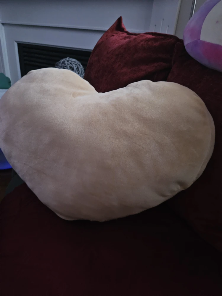 Russ Berrie XOXO Heart Pillow - photo 3