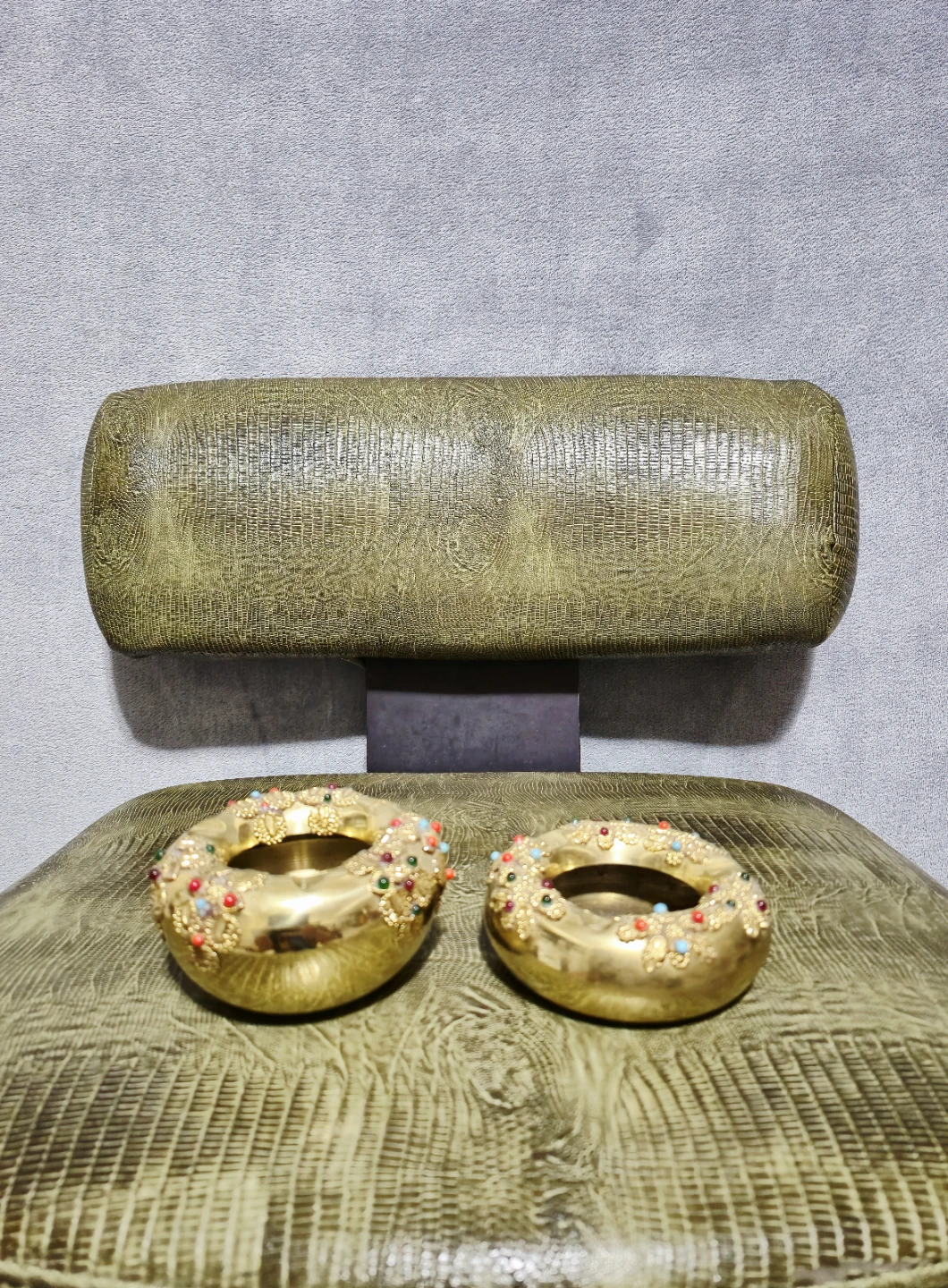 Gemmed Brass Decorative Ashtrays :) - photo 3
