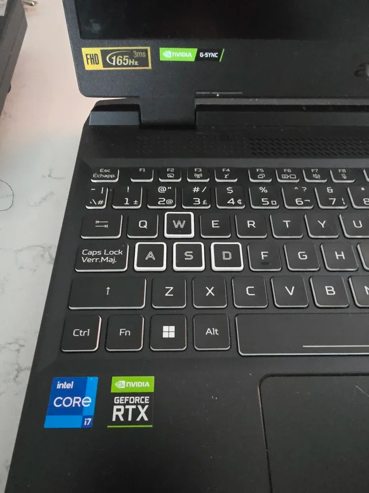 Acer Nitro 5 Gaming Laptop image indicator(2)