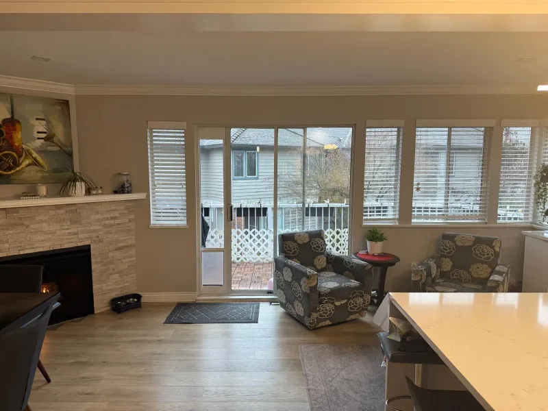 Townhouse for rent port coquitlam image indicator(4)